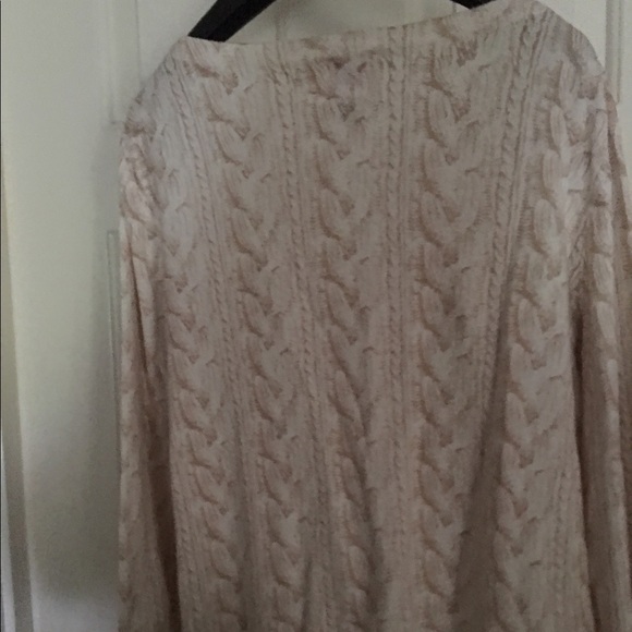 Sweater - Picture 4 of 5