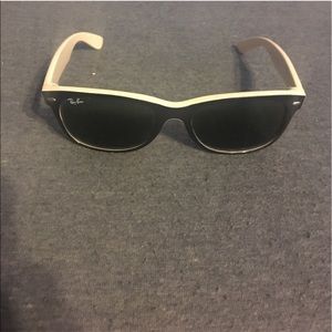 Ray ban sunglasses