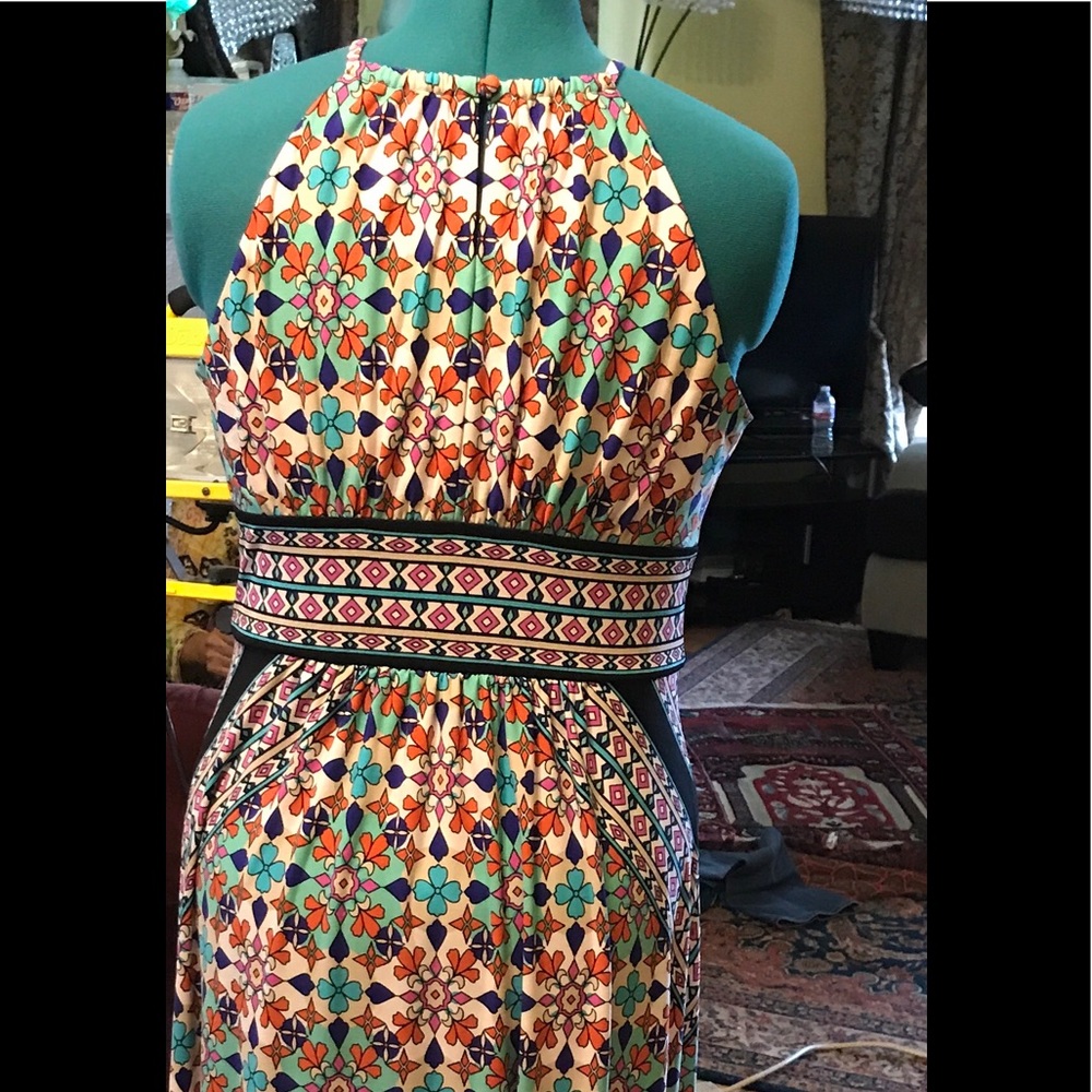 Beautiful maxi dress - Picture 5 of 8