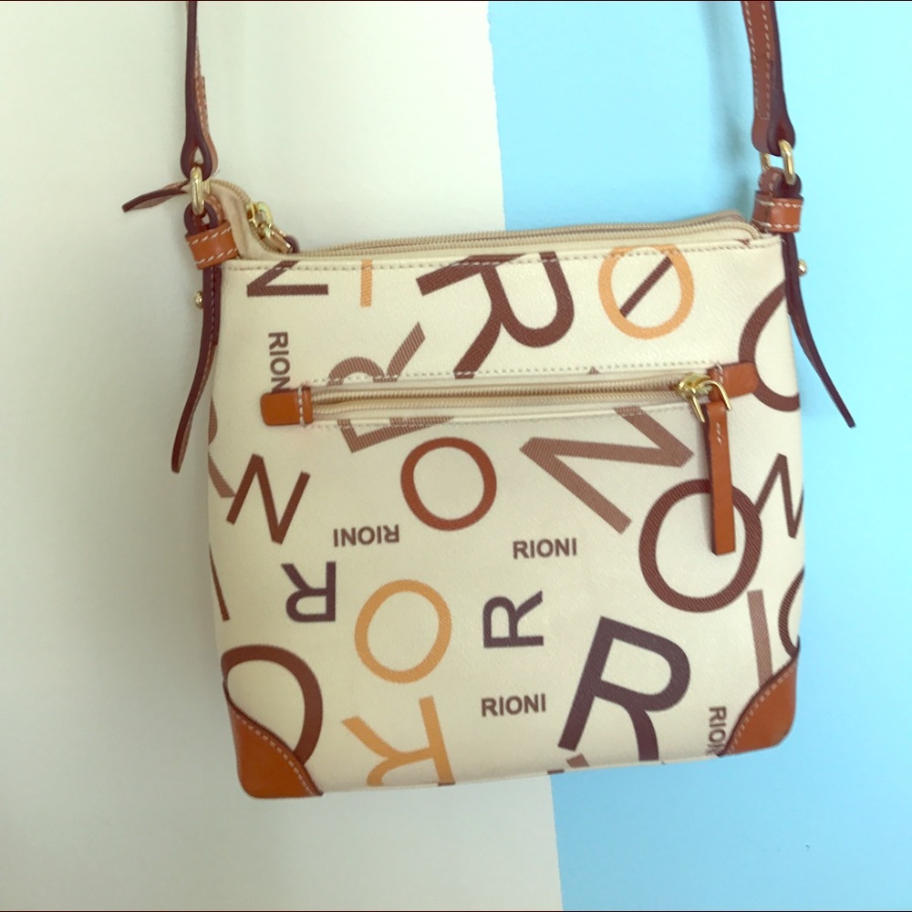 Rioni Italian Leather Baya Messenger