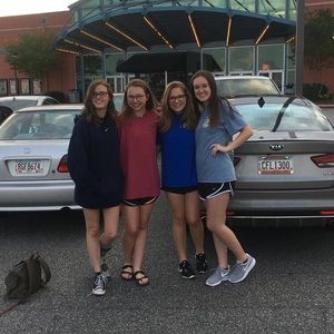 Meet your Posher, Katie