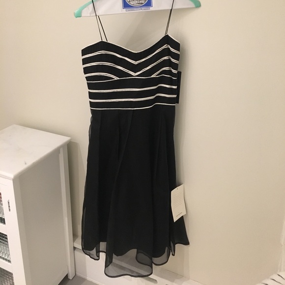 Anne Klein Size 2 dress with tags - Picture 1 of 3