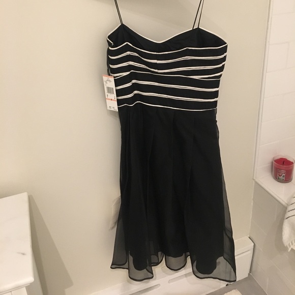 Anne Klein Size 2 dress with tags - Picture 3 of 3