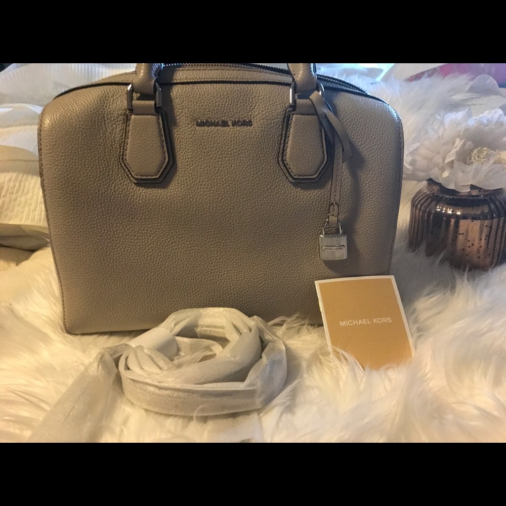 Mk authentic Mercer medium daffel