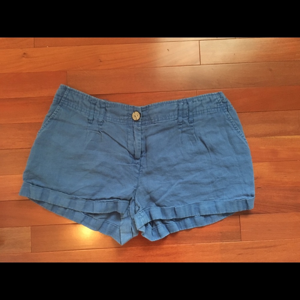 Forever 21: Blue linen shorts