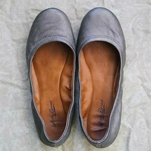 Lucky Brand Emmie Flats in metallic leather