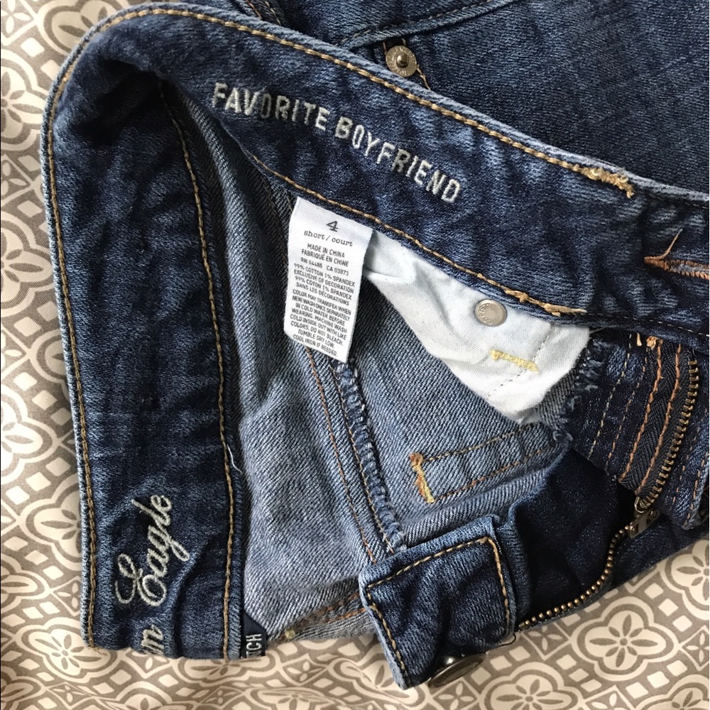 Like New Favorite Boyfriend AE Jeans