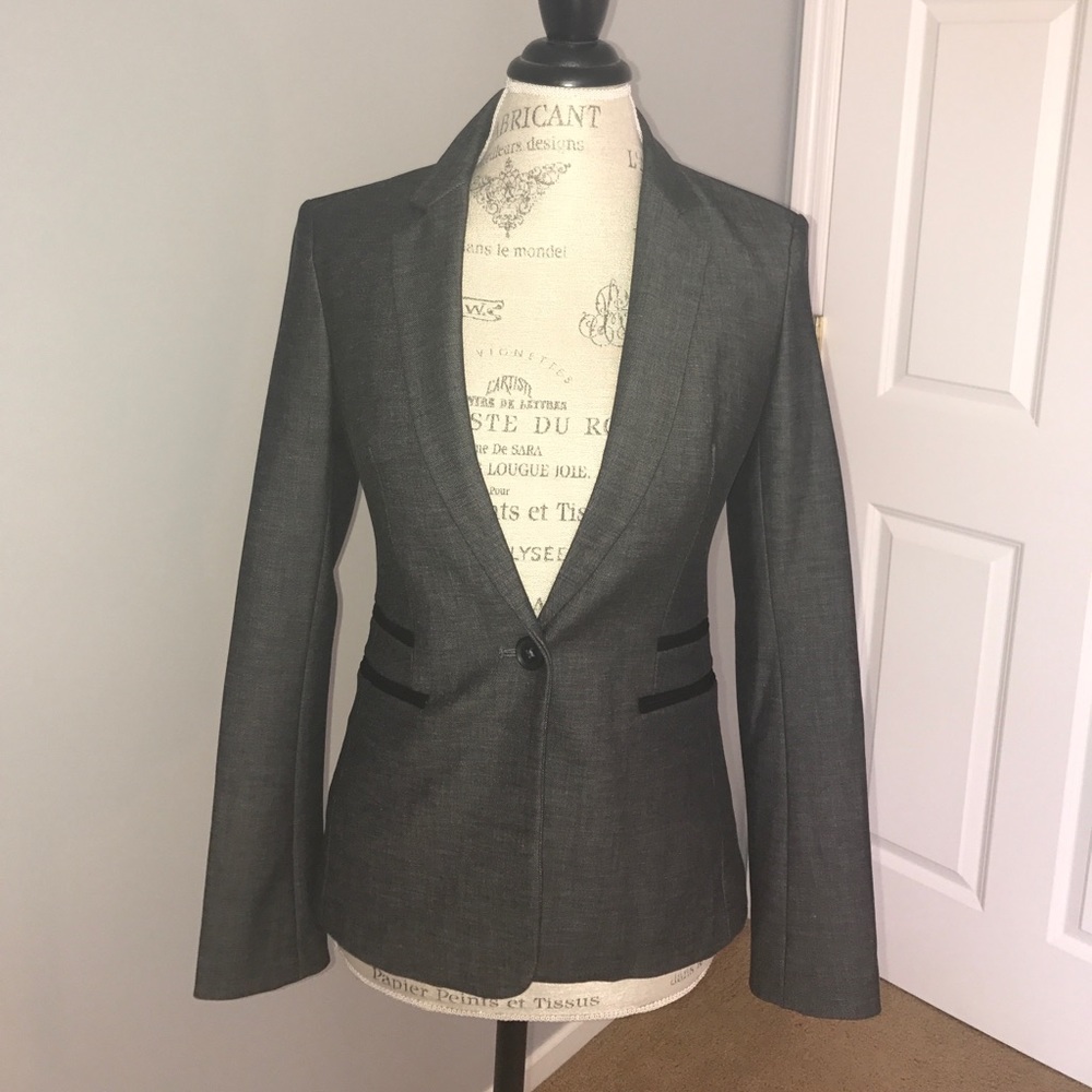 🆕 Express Blazer