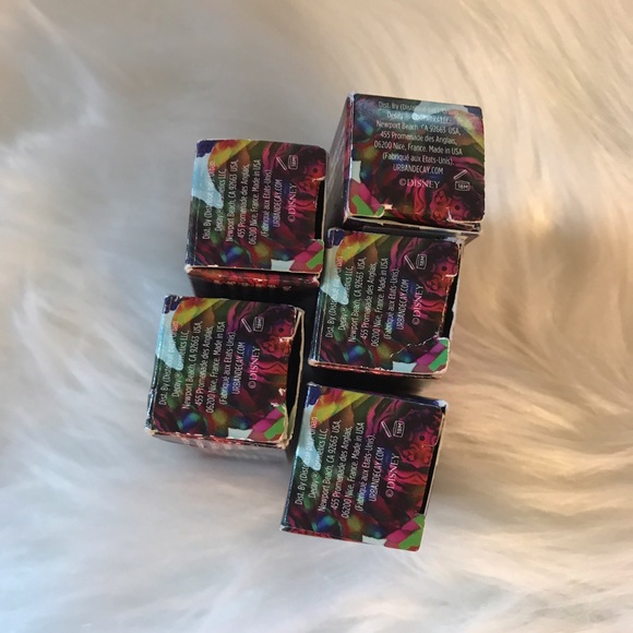 alice through the looking glass lipstick • all 5 - Picture 5 of 6