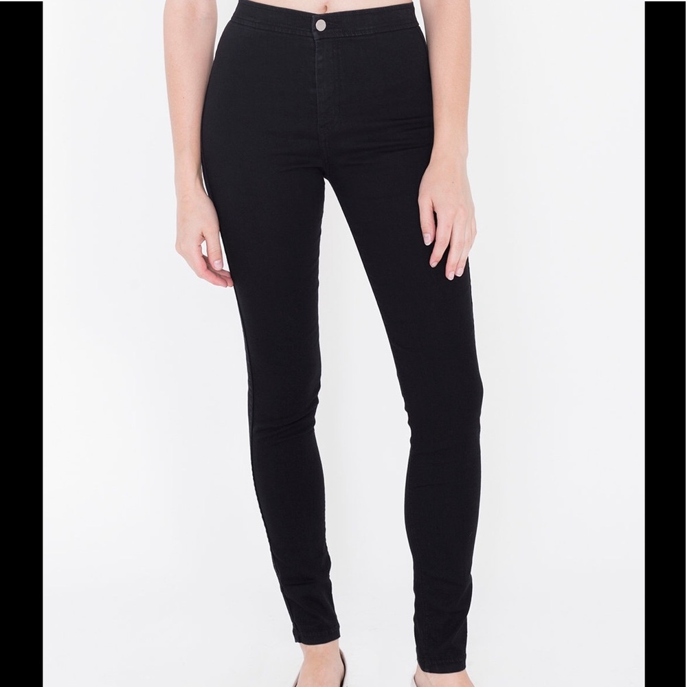 Easy Jeans ! ONLY LARGE LEFT