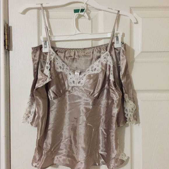 Sexy 2 piece boutique Cami and short set - Picture 3 of 3