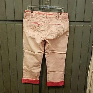 Silver light pink denim capri