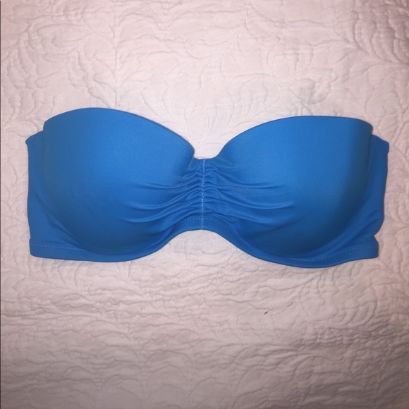 Victoria's Secret bathing suit top - Picture 1 of 3