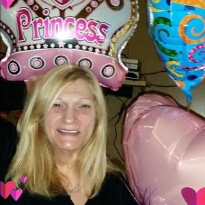 Meet your Posher, Maggie