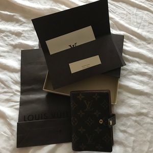 Louis Vuitton agenda