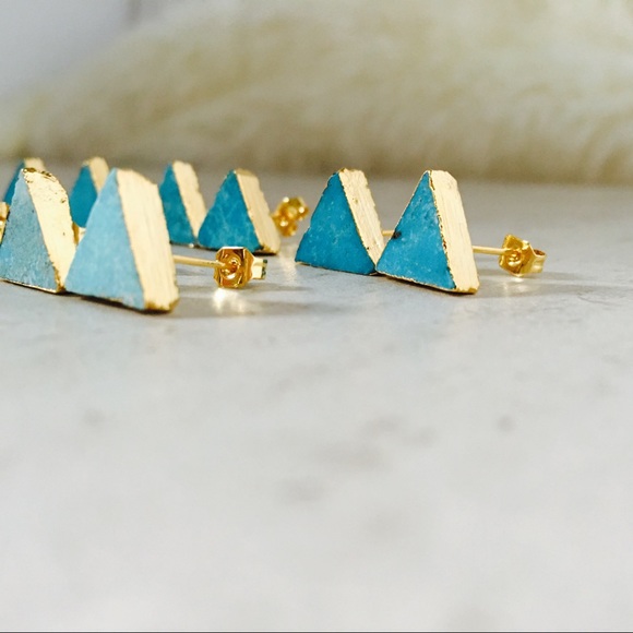 ⭐️ ONE LEFT ⭐️ Natural Turquoise Triangle Studs - Picture 3 of 7