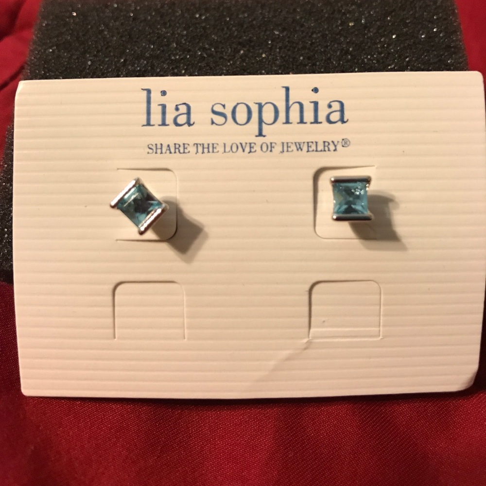 Lia Sophia earrings