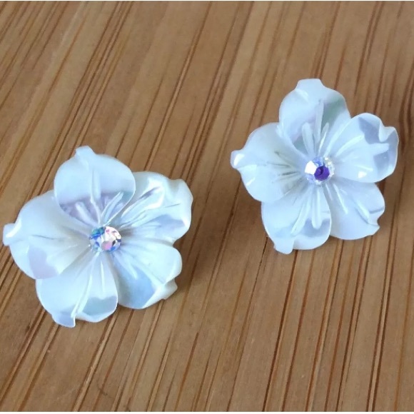 925 Sterling silver flower stud earrings 14mm - Picture 2 of 3