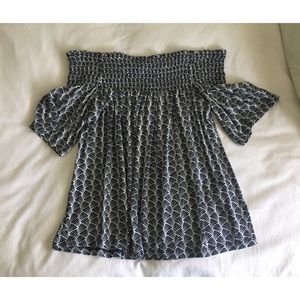 H&M patterned off-the-shoulder top