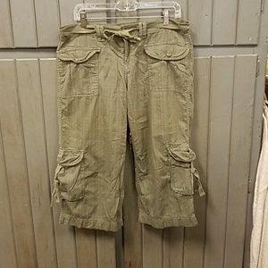 Lucky Brand cargo capri.  Olive cotton.