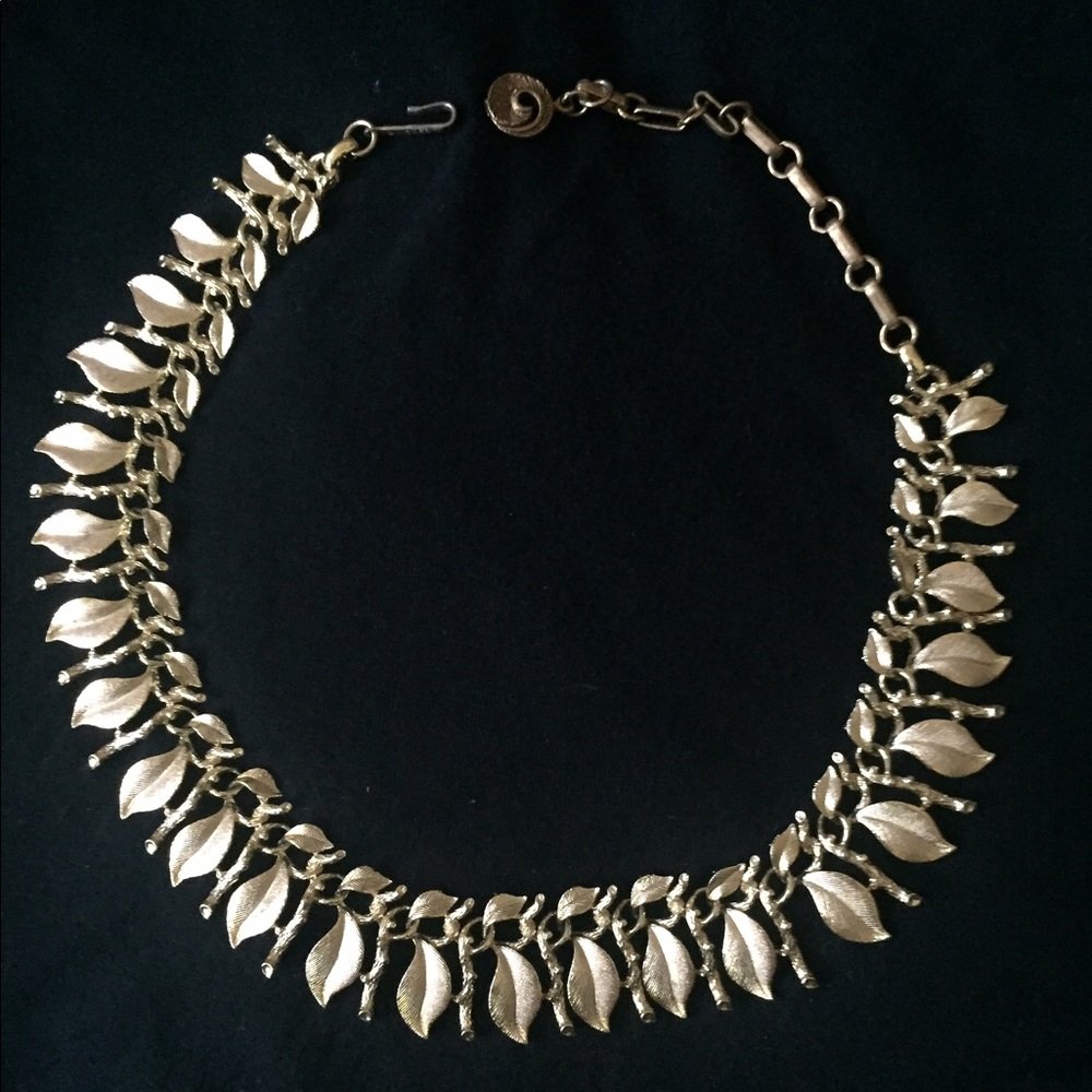 Sold Vintage Lisner  Statement Necklace