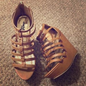 ❌PRICE DROP❌Wedge sandals