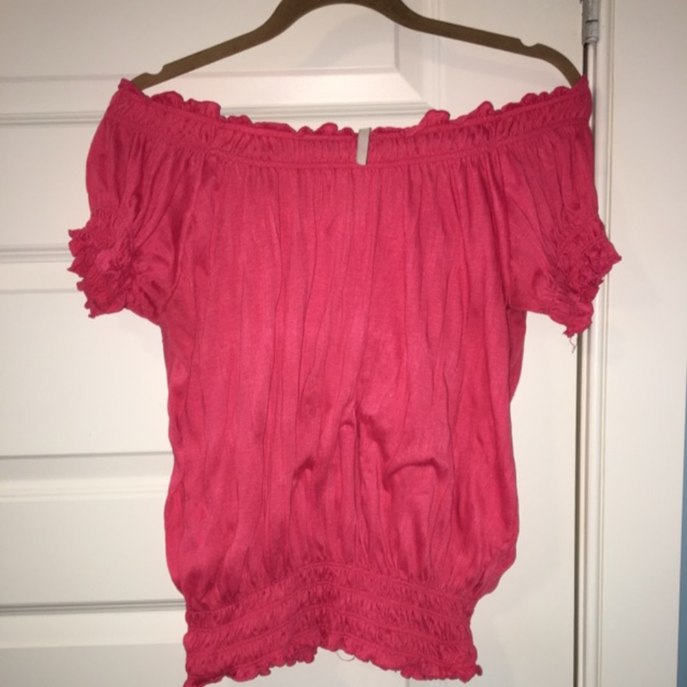 🌺Ruffe blouse size:M, Color:Hot pink