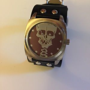Skull Watch