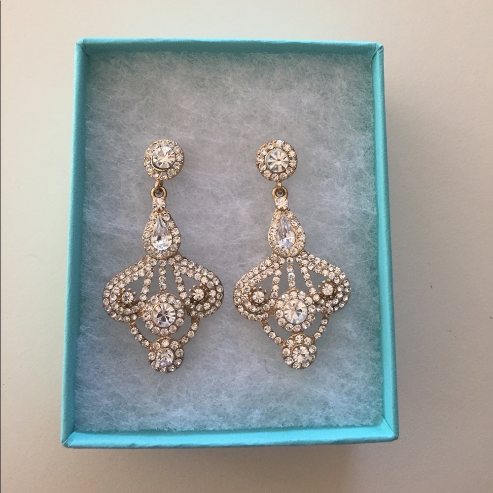 Vintage style crystal earrings