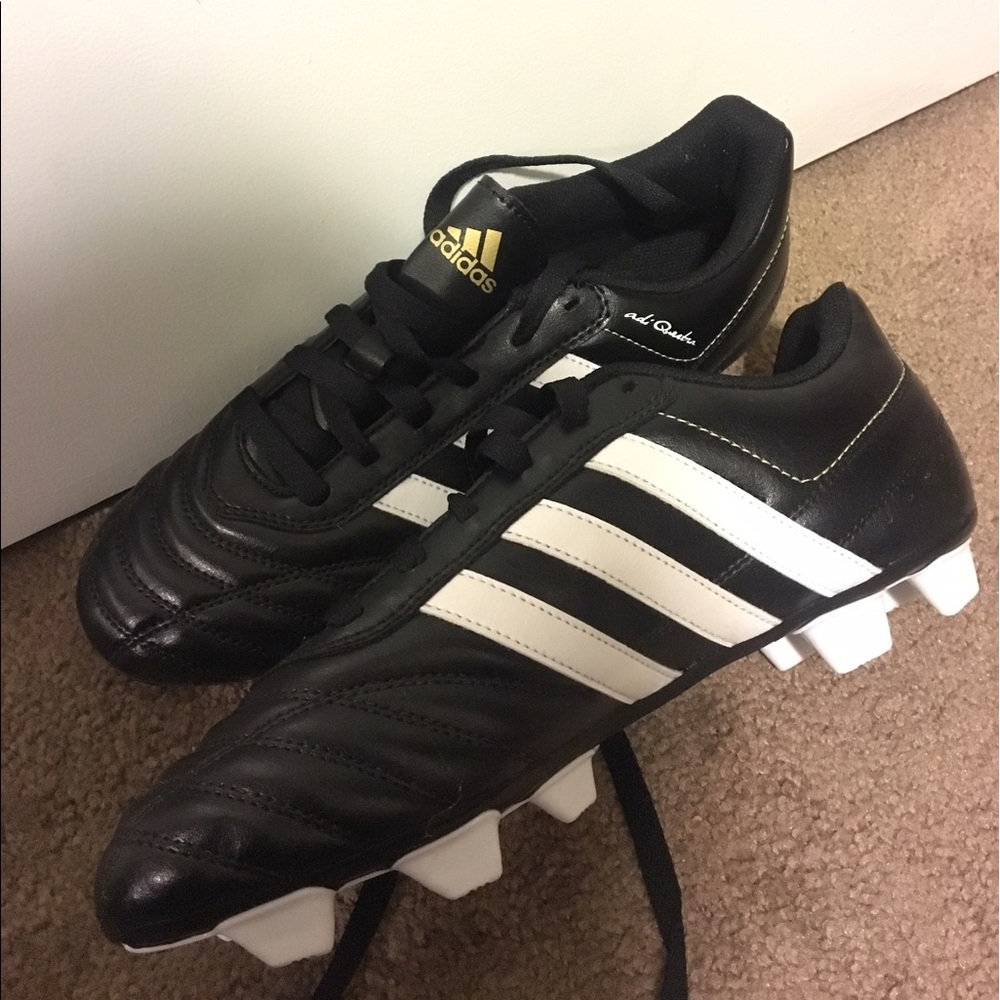 Adidas adi Questra cleats