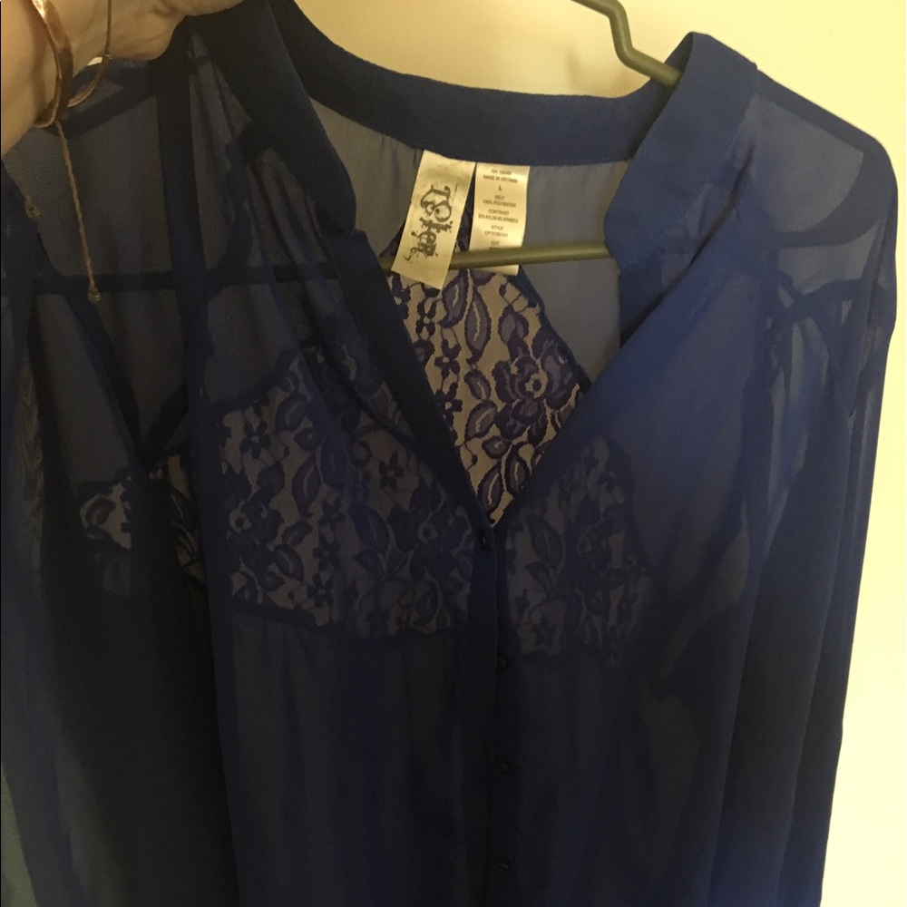 Blue button up shirt/blouse