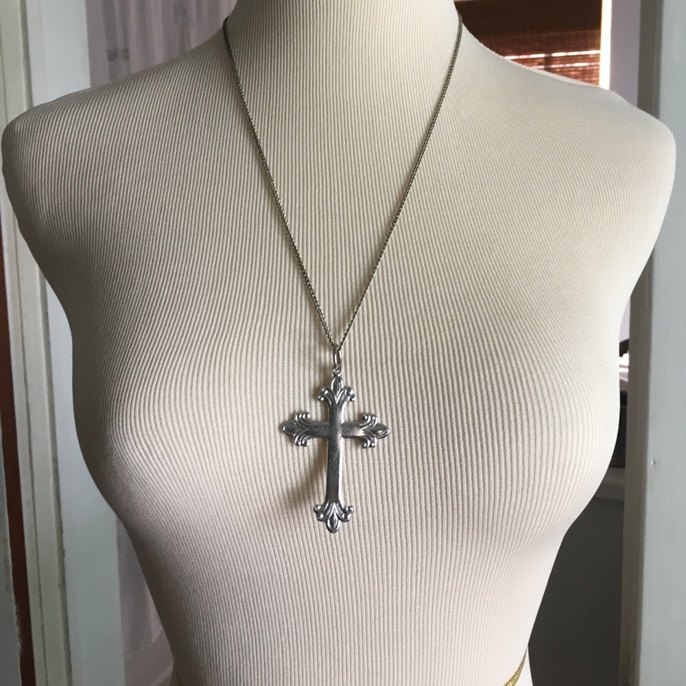Silver cross necklace