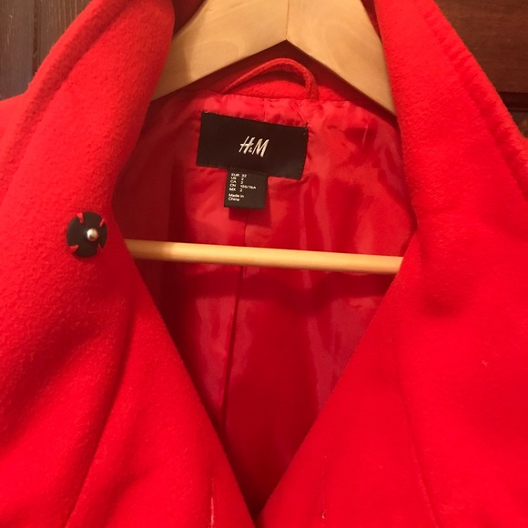 H&M coat - Picture 2 of 2