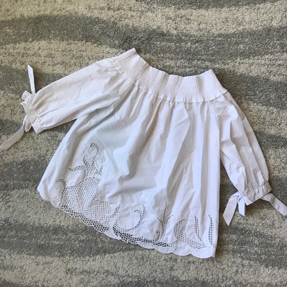 Smocked Off The Shoulder Top - Picture 3 of 7