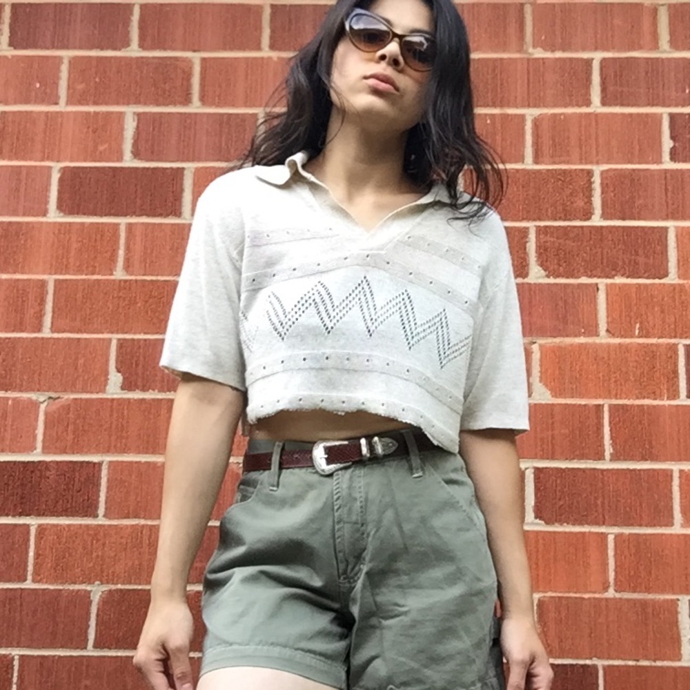 BEIGE COLLARED KNIT CROP TOP
