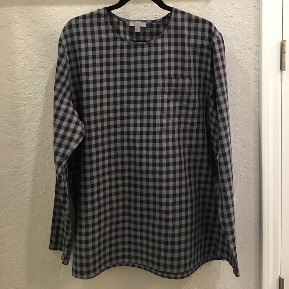 COS shirt.