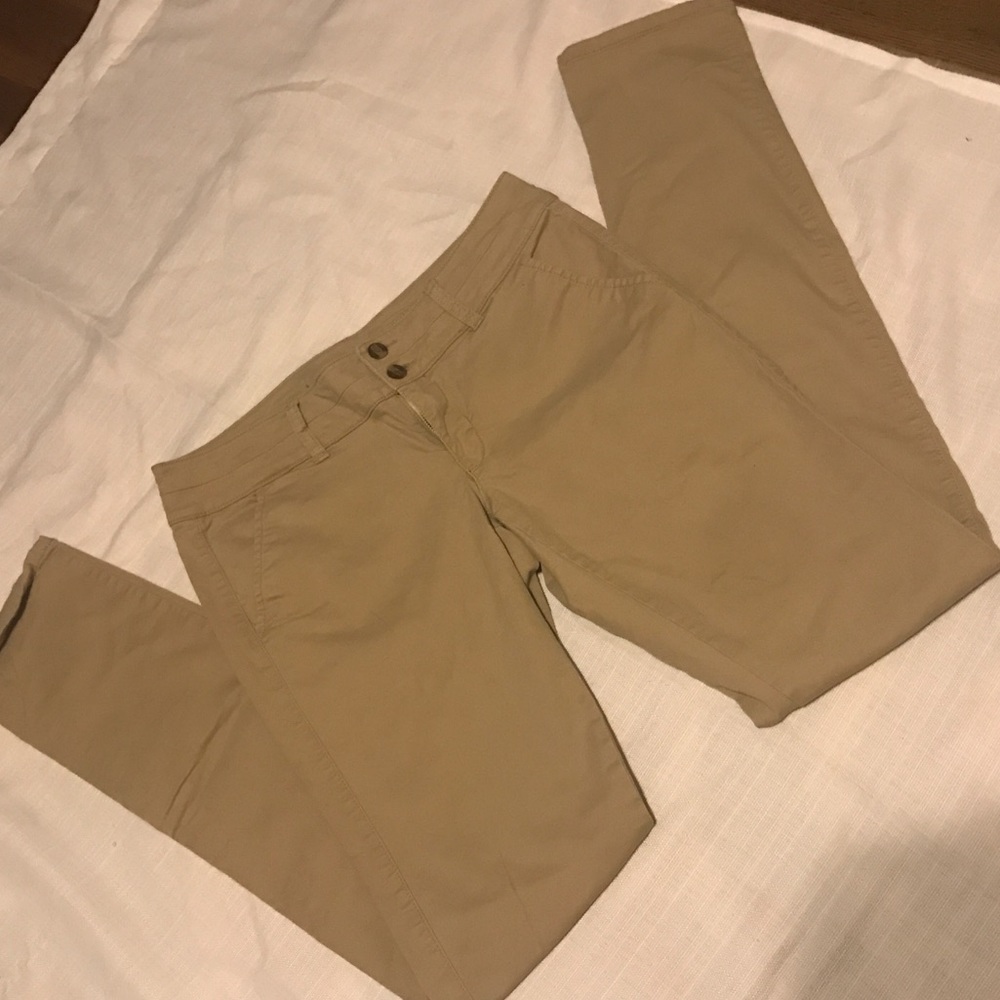 AE khaki Skinny Pants