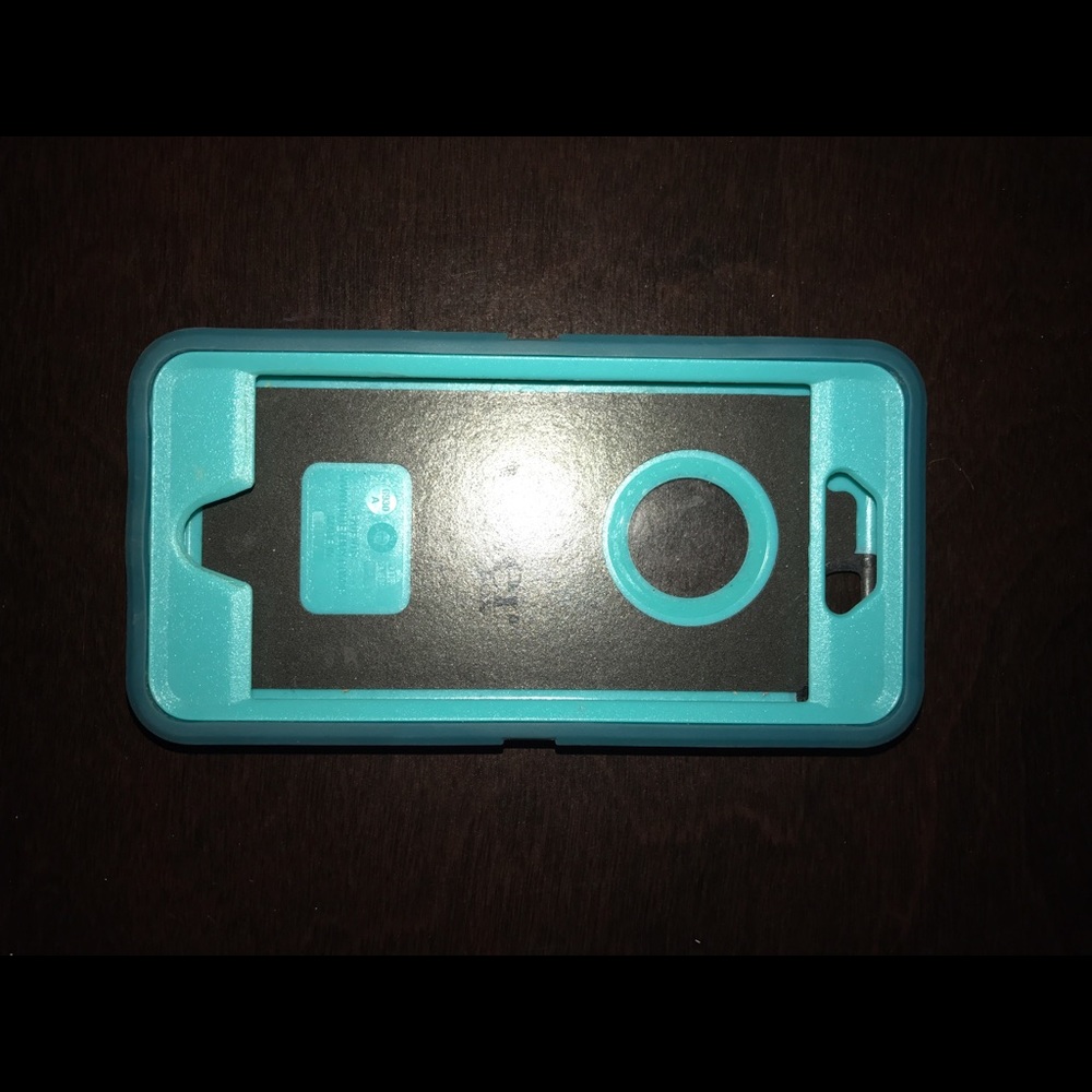 iPhone 6 Otter box case, rarely used.