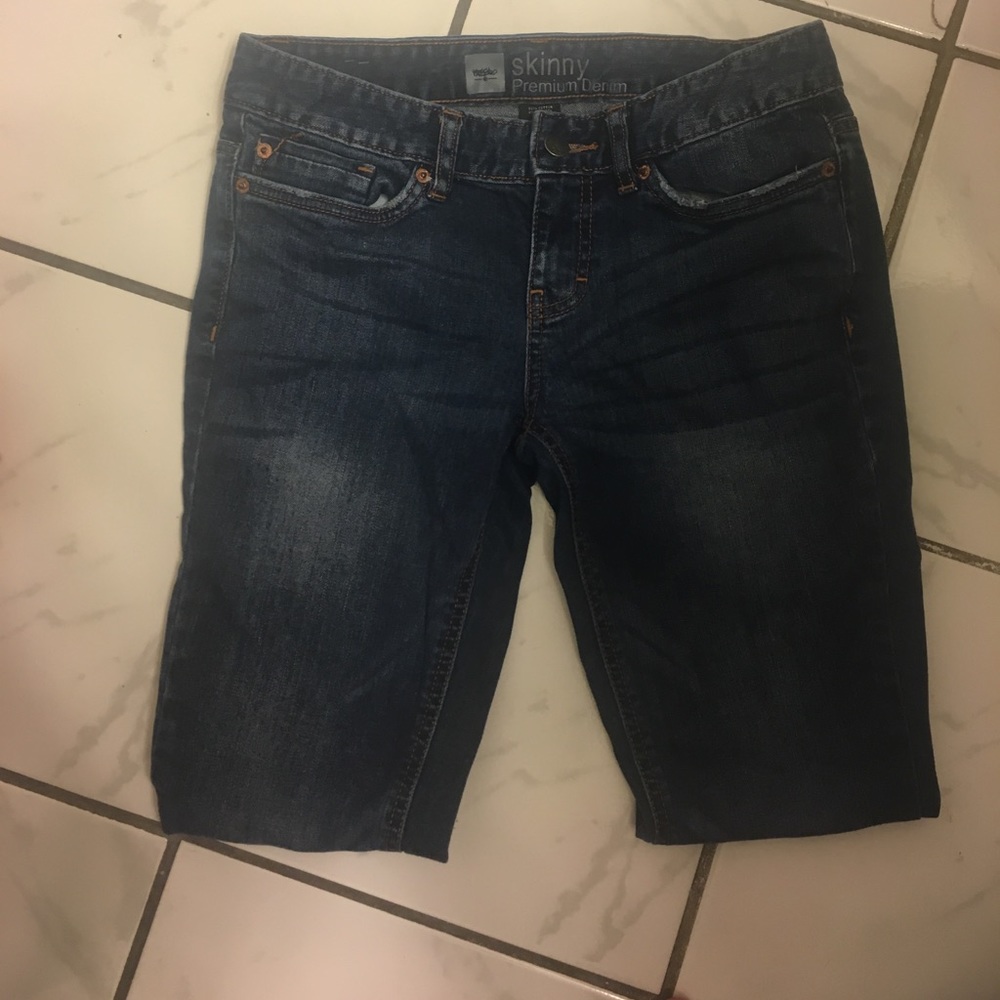 Mossimo jeans. Size 2. Skinny.