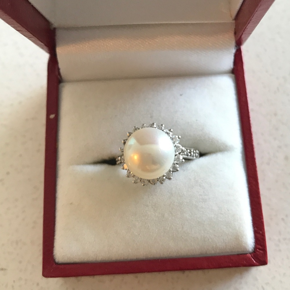 Per Luna silver band pearl ring
