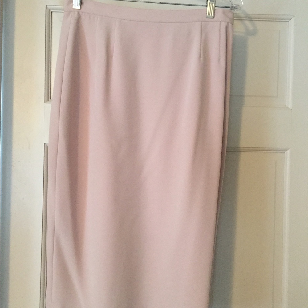 Albert Nipon 3 Piece Suit. - image 4