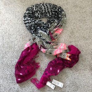 Old Navy Printed Scarf