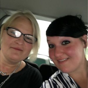 Meet your Posher, Jenifer