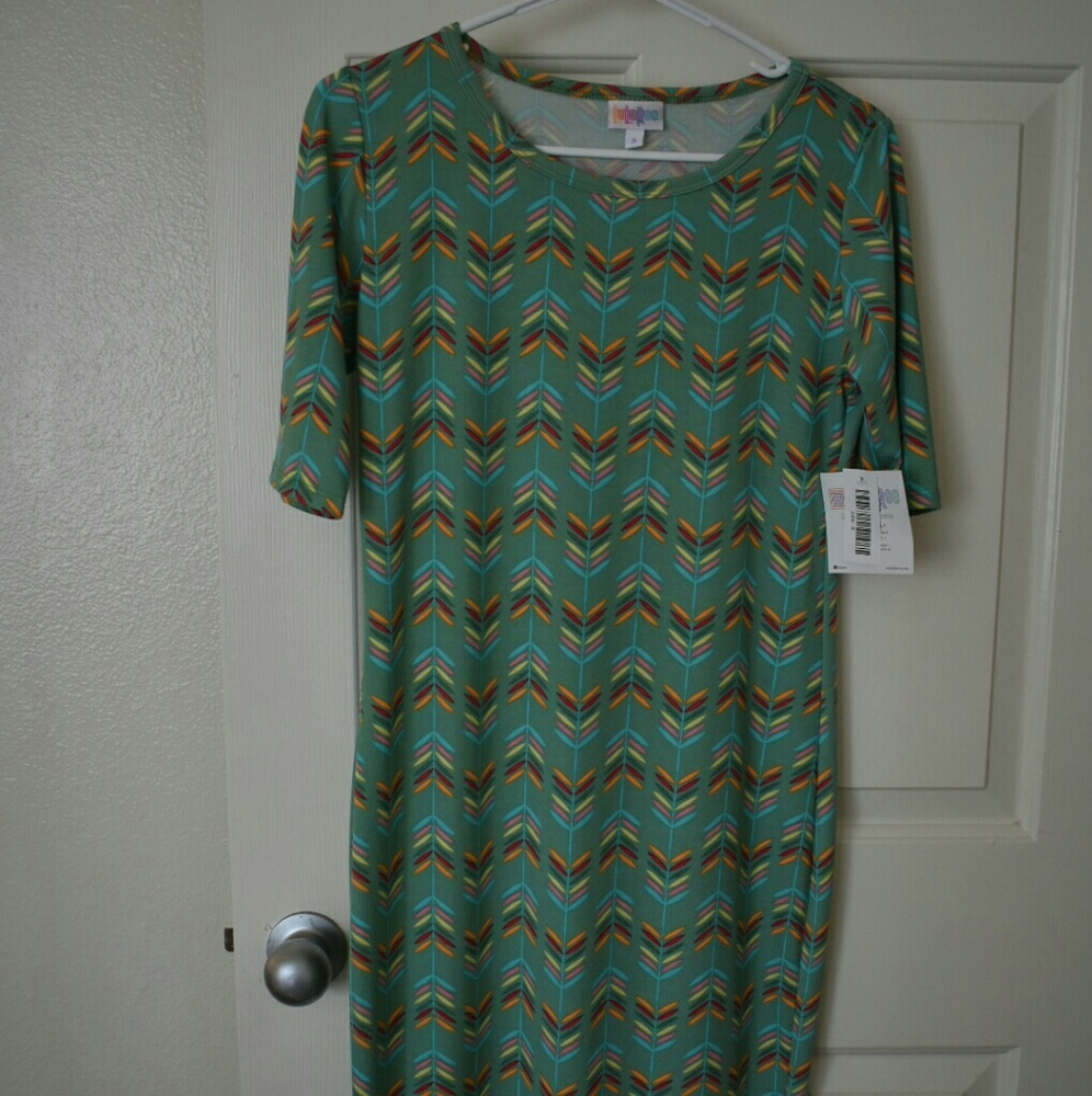 Lularoe julia