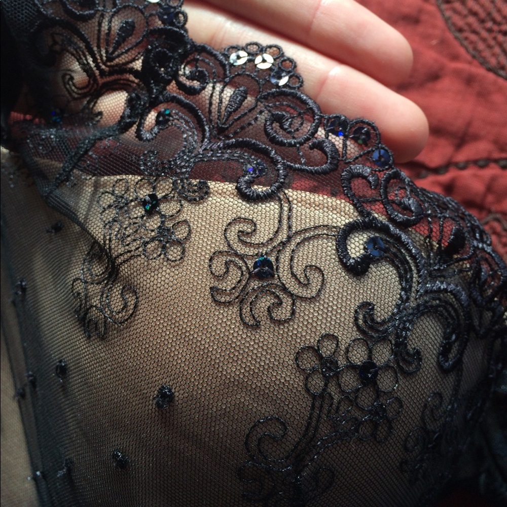 NWOT Gossard black lace 30FF bra