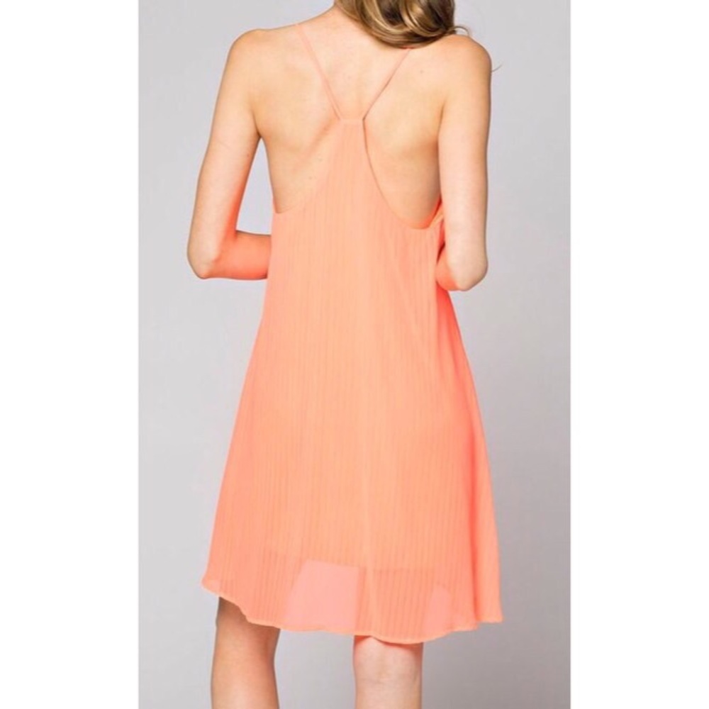 Highlight Your Night Dress - Picture 3 of 7