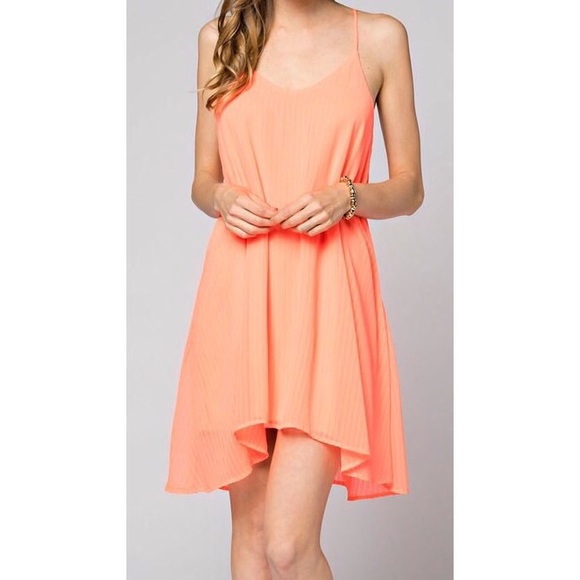 Highlight Your Night Dress - Picture 2 of 7