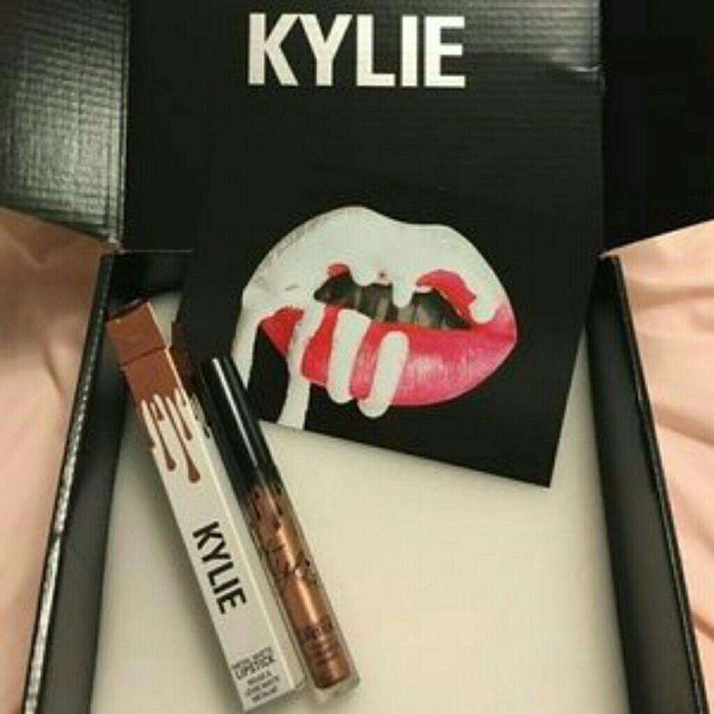 NEW Kylie King K Metal Liquid Lipstick w postcard