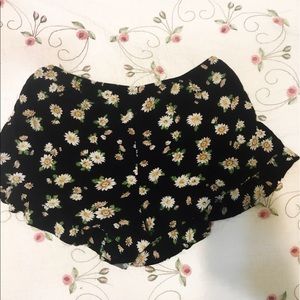 Floral shorts🌻✨🌸