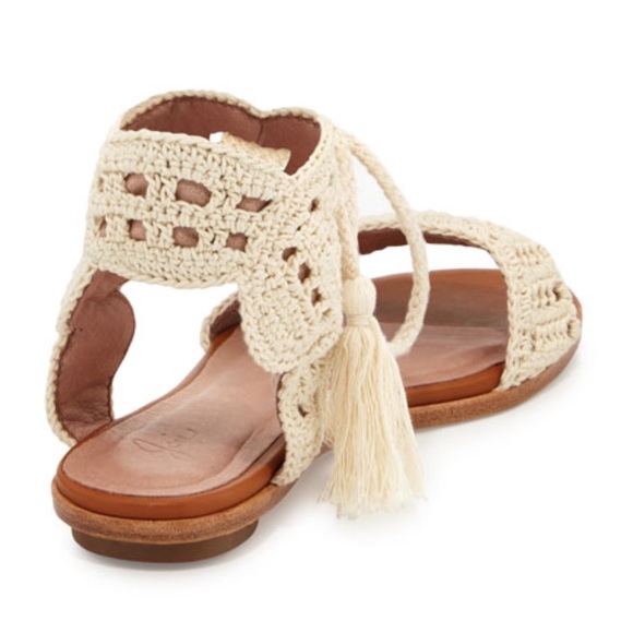 ❌SOLD❌ Joie Jolee Crochet Cream Flat Sandals - Picture 3 of 6